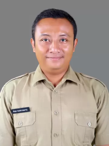 PUJI HARIYANTO, S.Pd.K